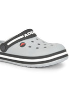 Load image into Gallery viewer, ADDA BOSS-222 Solid Clogs For Men