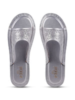 Load image into Gallery viewer, PEEK Minnie Women Slide | Sparkle That Moves With You