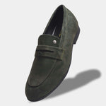 Load image into Gallery viewer, WAVEWALKER CHARGE Men Black Classic Suede Loafers