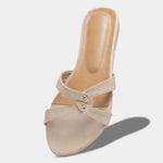 Load image into Gallery viewer, Peek Friendship Durable &amp; Comfortable Women Slipper
