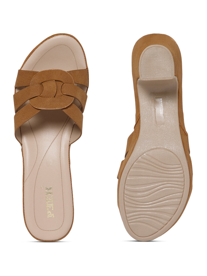 PEEK HEELS-10 Women Faux Leather Platform Heel