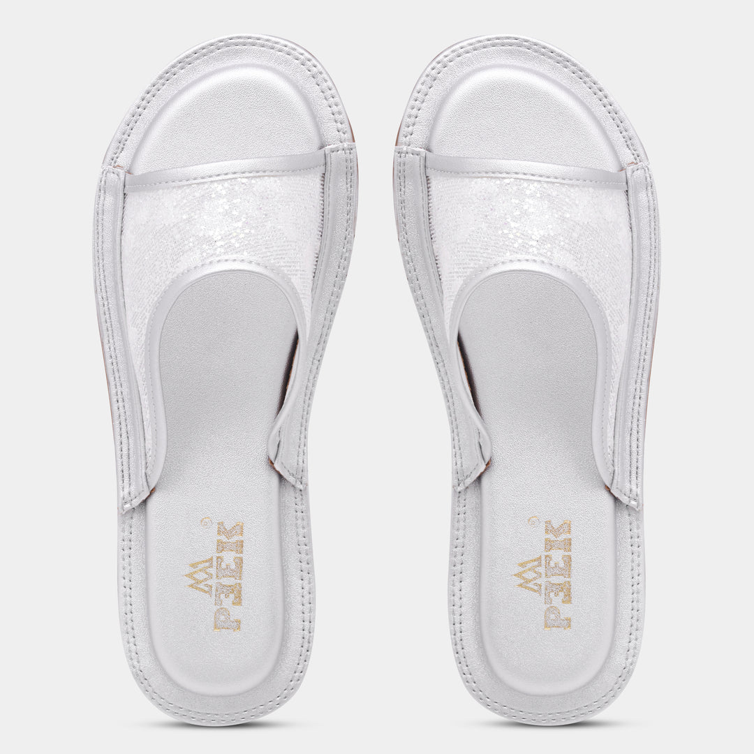 PEEK Minnie Women Slide | Sparkle That Moves With You