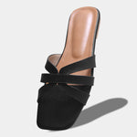 Load image into Gallery viewer, Peek Supermodel Black Casual Slippers
