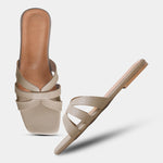Load image into Gallery viewer, Peek Supermodel Black Casual Slippers
