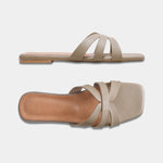 Load image into Gallery viewer, Peek Supermodel Black Casual Slippers
