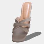 Load image into Gallery viewer, Peek Supermodel Black Casual Slippers
