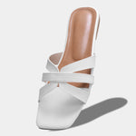 Load image into Gallery viewer, Peek Supermodel Black Casual Slippers
