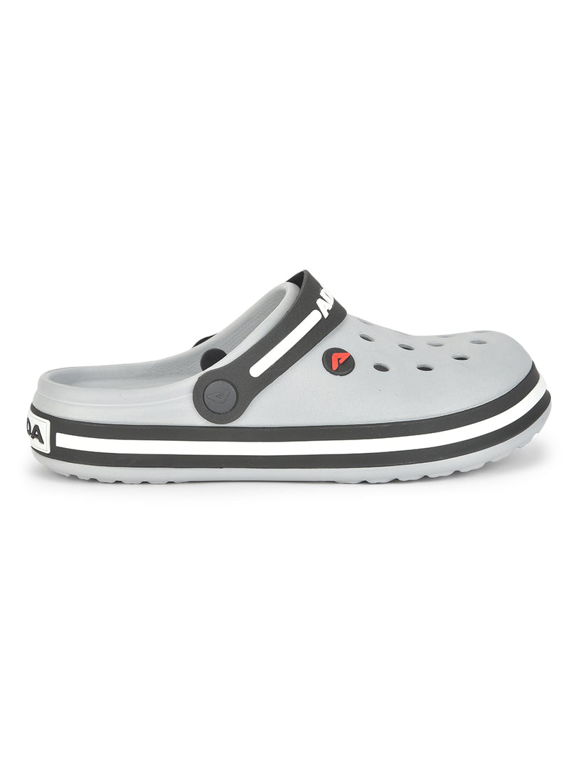 ADDA BOSS-222 Solid Clogs For Men
