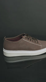 Load and play video in Gallery viewer, WAVEWALKER PLAYER-3 Premium Suede Sneakers For Men